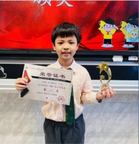 李同學